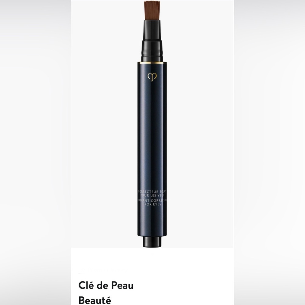 Clé de Peau radiant corrector in Espresso